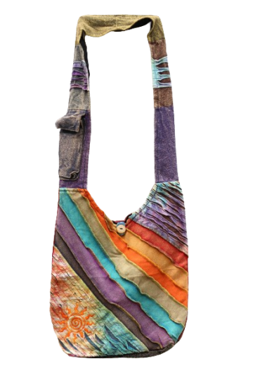 318.1 voor - hippie tas regenboog - oranje zon - rode achterkant