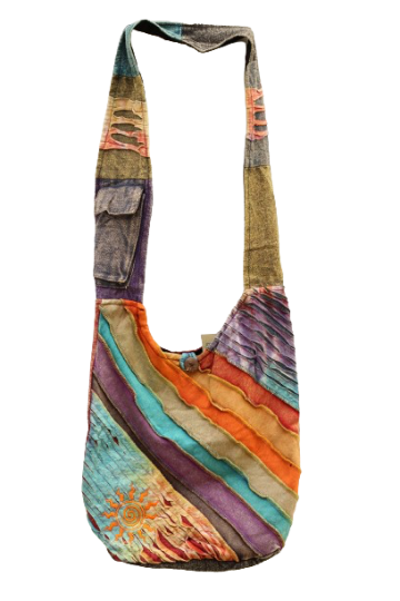 318.14 site voor - hippie tas regenboog oranje zon rode achterkant