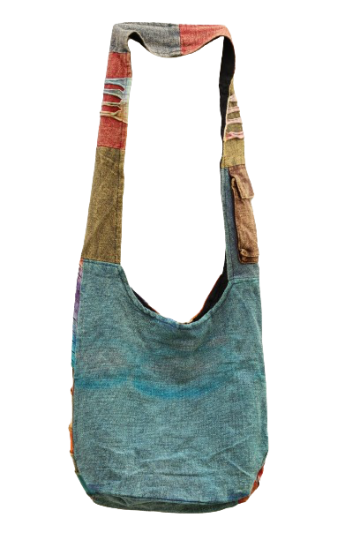 318.15 achter - hippie tas regenboog - gele zon - turkooise achterkant