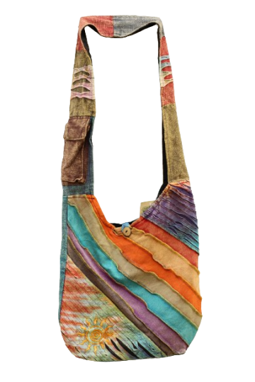 318.15 voor - hippie tas regenboog - gele zon - turkooise achterkant