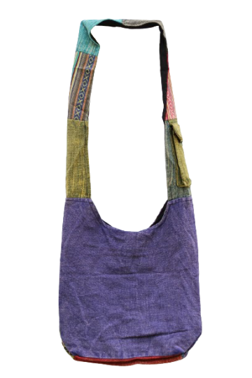 323.12 achter - hippie tas bloemenduo - paarse achterkant