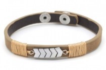 Armband pijl bruin