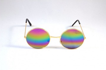 Hippiebril regenboog voor