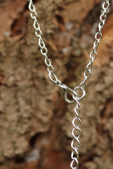 Ketting flesje met kurk bloem sluiting