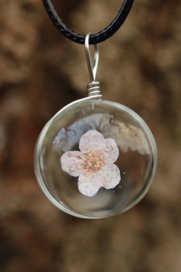 Ketting hanger bloemroze