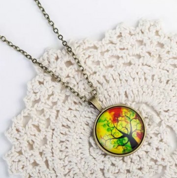 Ketting medaillon cabochon geel stock