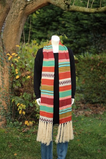 Kleurrijke wintersjaal oranje smal