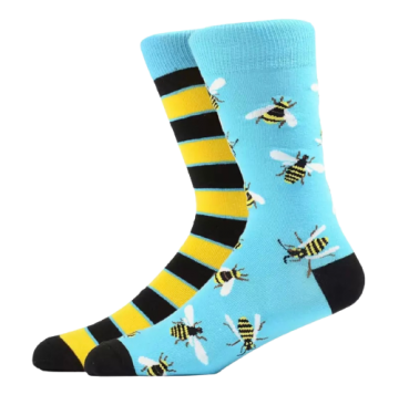 Mismatched sokken wespen en strepen