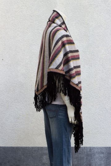 Omslagdoek gestreept met franjes rechts